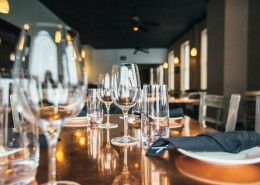 好看的高脚杯图片