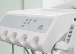 牙科诊所医疗设备图片