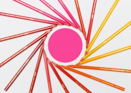 唯美彩色铅笔图片