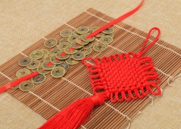 吉祥红色中国结图片
