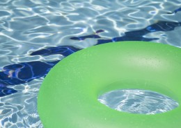 好看的游泳圈图片