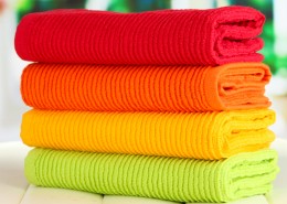 五颜六色的毛巾图片