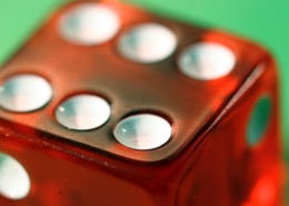 五彩的骰子图片