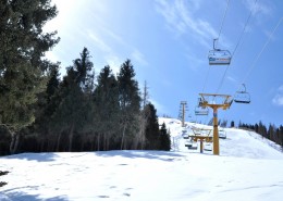 高山滑雪场图片