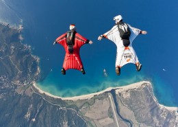 极限运动翼装飞行图片