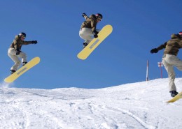 滑板滑雪极限运动图片