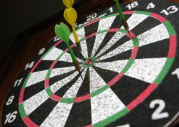 飞镖运动、飞镖盘图片