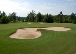 高尔夫球场沙坑图片大全