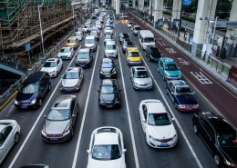 拥堵的城市交通图片大全