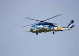 空中的直升机图片大全