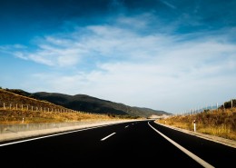 通向远方的道路图片大全