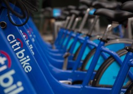 蓝色美国自行车图片