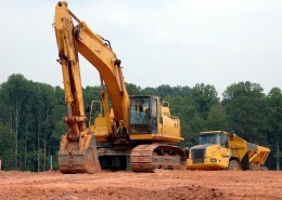 挖掘机施工作业图片