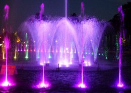 美妙的音乐喷泉图片