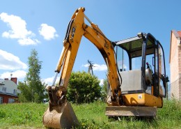 高大的挖掘机图片