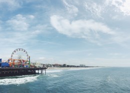 大型娱乐设施摩天轮图片