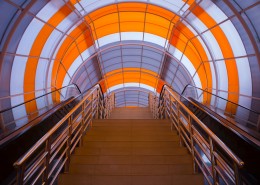 充满设计干的楼梯图片