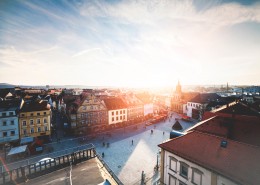 欧洲美丽小屋的屋顶图片