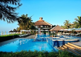 豪华别墅露天泳池图片