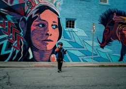 墙壁上的涂鸦和绘画图片