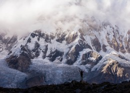 美丽的雪山景色图片
