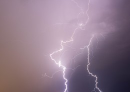 可怕的闪电图片