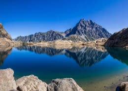 景色宜人的湖泊图片