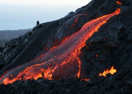 火山和岩浆风景图片