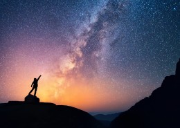 唯美的高山星空图片