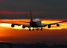 云霄晚霞飞机唯美风景图片大全