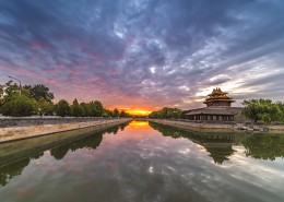 清晨的故宫角楼图片