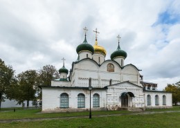 俄罗斯金环小镇建筑风景图片