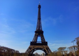 法国巴黎埃菲尔铁塔建筑风景图片