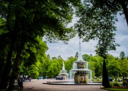 俄罗斯圣彼得堡夏宫建筑风景图片
