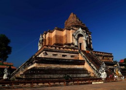 泰国清迈柴迪隆寺风景图片