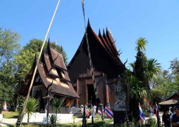 泰国黑庙风景图片