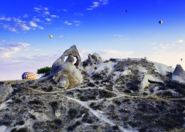 土耳其卡帕多西亚的喀斯特地貌风景图片大全