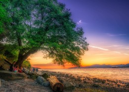 加拿大温哥华基斯兰奴海滩傍晚风景图片