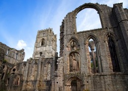 英国喷泉修道院建筑风景图片