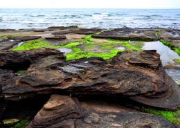 广西涠洲岛五彩滩风景图片