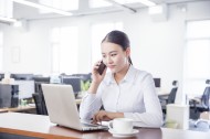 正在工作的企业白领图片大全