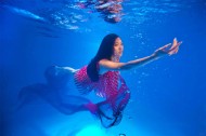 唯美水下人物摄影图片大全