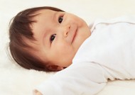 开心的宝宝图片大全