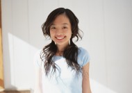 活泼女生搞怪表情图片