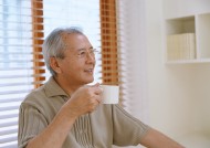 老年人读书看报图片大全