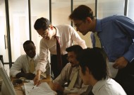 办公室会议讨论图片大全