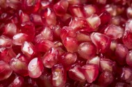 新鲜石榴粒图片