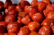 新鲜草莓图片