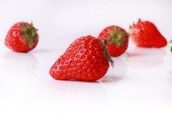 酸甜可口的草莓图片