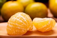 酸甜可口剥开的橘子图片大全